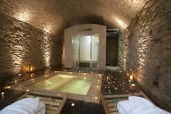 Hotel Relais Torre Santa Flora Subbiano 4*,